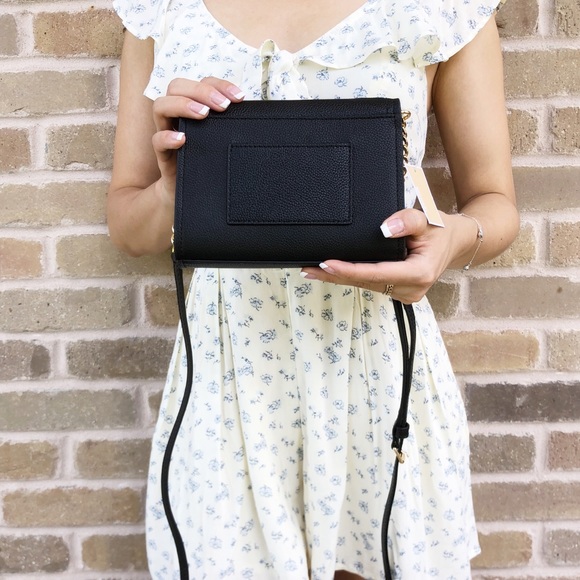 💕👜NWT Michael Kors. Crossbody Bag - Picture 3 of 7